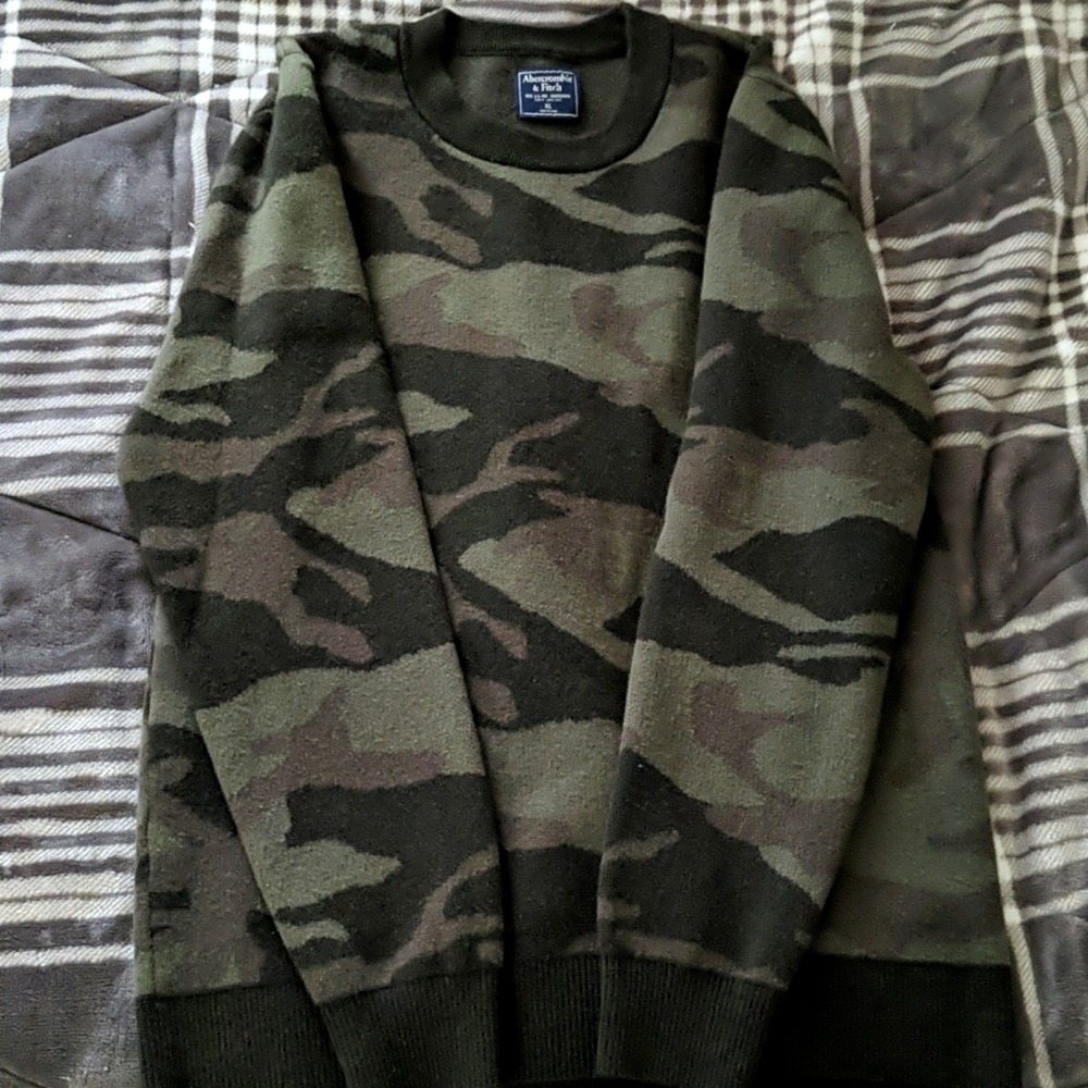 Abercrombie Camouflage Sweater
